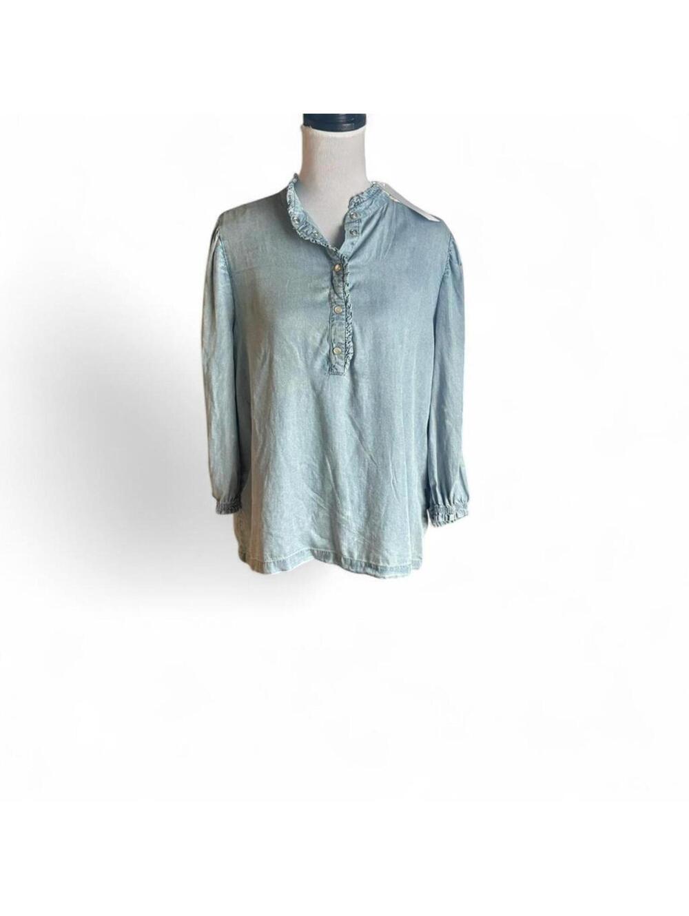 Jane + Delancey Blue chambray top size S NWT